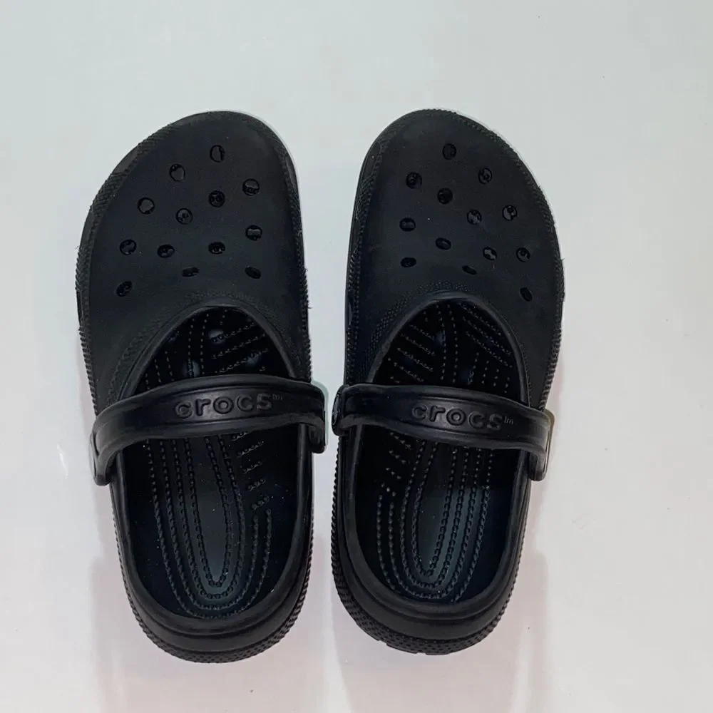 CROCS Kids Youth Black Slip-On Slippers Size M 10 W 12